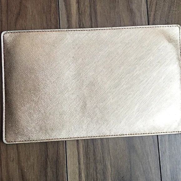 Free With Purchase, Flat Thin Gold Wallet, Clummm, 9"X5" - Picture 6 of 11